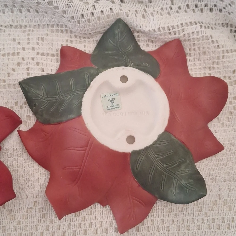 Vtg Christmas Pair PartyLite Poinsettia Ceramic Flowers Candle Holders Dishes